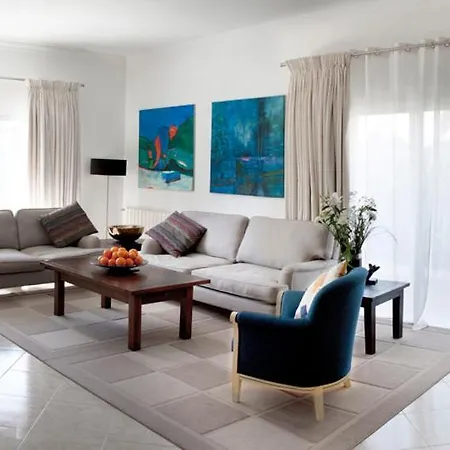 ヴィラ Vale Do Garrao Sleeps 4 With Pool Air Con And Wifi *