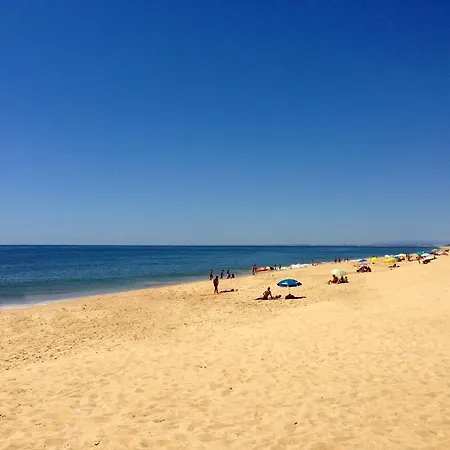 Vale Do Garrao Sleeps 4 With Pool Air Con And Wifi ヴィラ